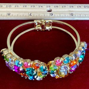 Sparkly, multi color bracelet